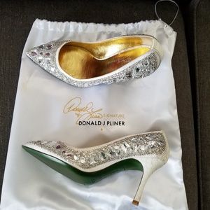 Donald J Pilner shoes